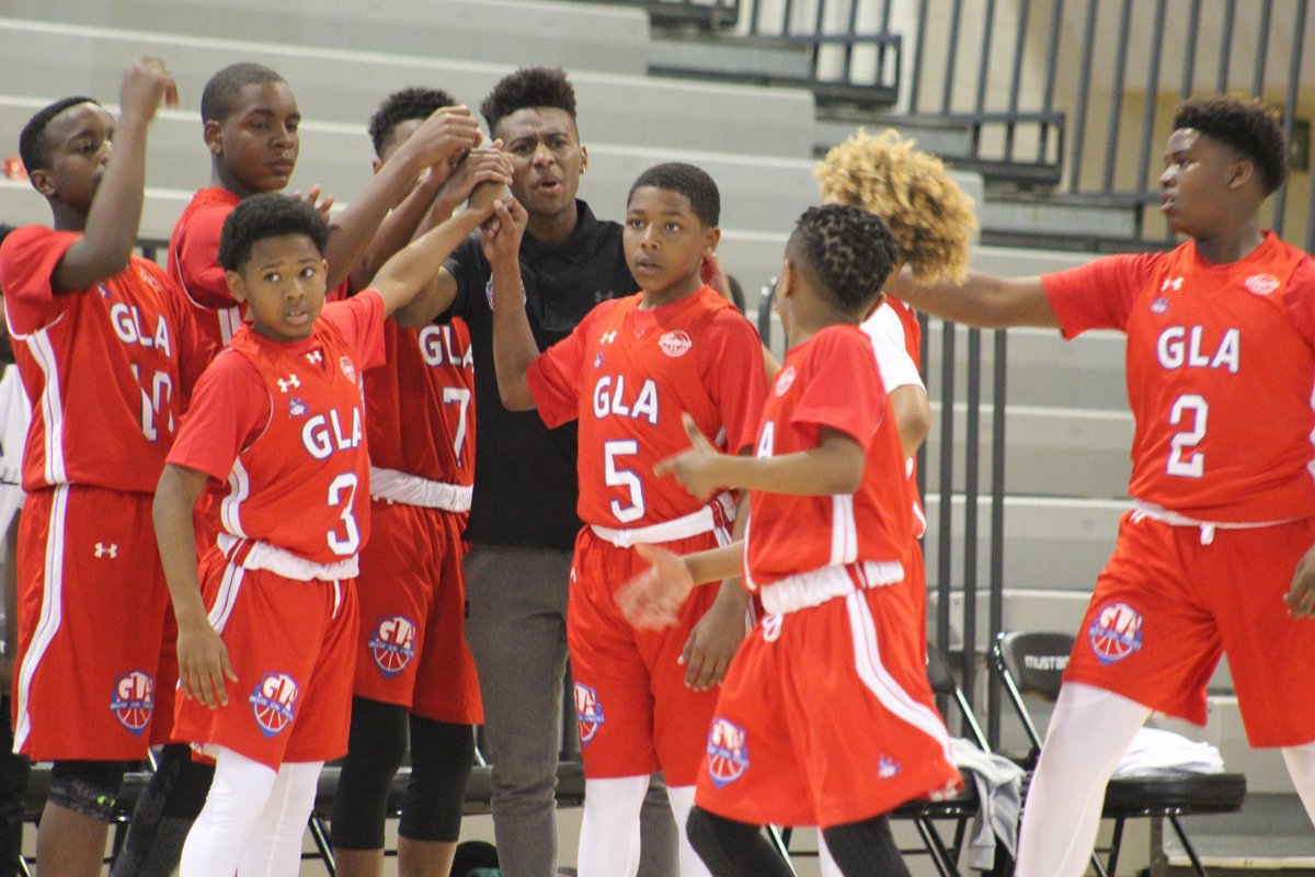 GLABasketball's tweet photo. Locked in and ready for bracket play tonight at 7:15! Great start to the season as we move 2-0 in pool play! Having fun and growing this weekend at @PQSports #ATLTOC https://t.co/LVzQ8fhYDc
