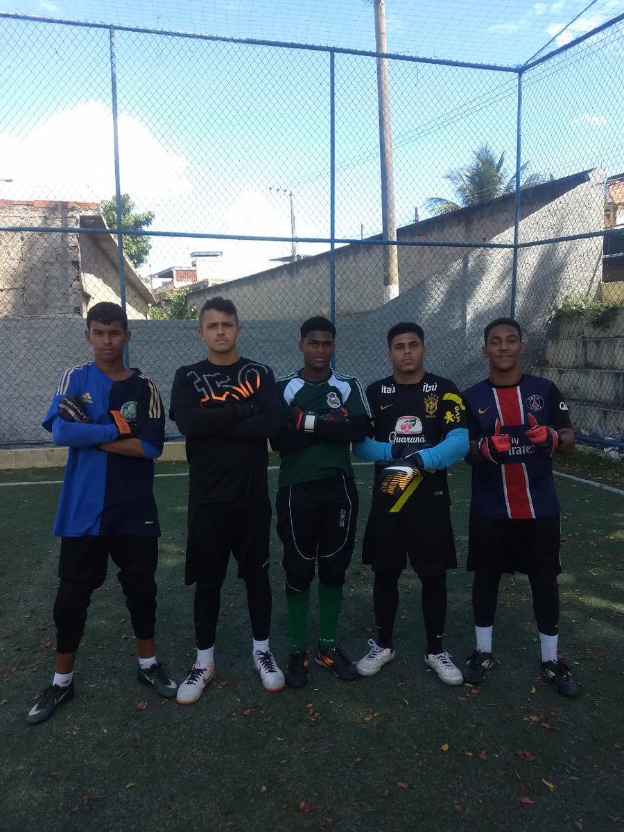 GallatiicosFC's tweet photo. PAREDÕES! 🇧🇼

@lucasLaeber21, @Rb_Crf, @gbzadasoares 

#SejaGalaticos 🇧🇼 https://t.co/UEJCI89JxY