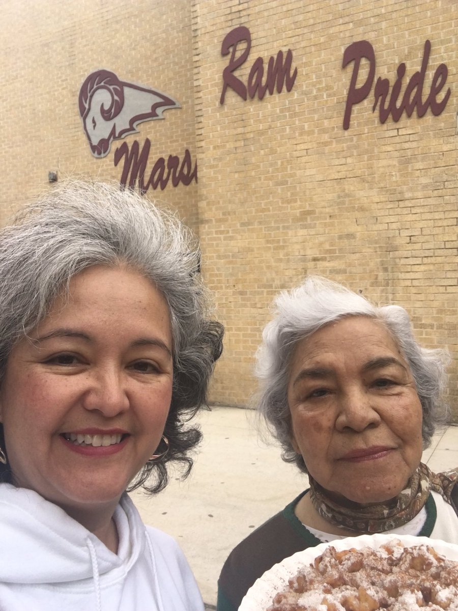 mirna_ulloa's tweet photo. My mother couldn’t leave the Los Leones Art Festival without a funnel cake! #traditions #love #art #friends #muse #NisdInspired #EllisonInspired #GoPublic #STEAM https://t.co/CMJ6rrVFGo