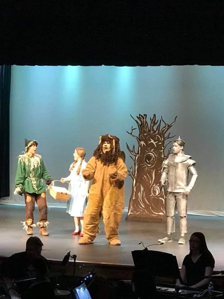 FHS_wizard2019's tweet photo. Just a sneak peek at what you will see if you come to the show! 
Tonight, March 23 at 7 pm and tomorrow, March 24 at 3 pm at the Centene Center. These kids are putting on a great show! You don’t want to miss it! https://t.co/xp4Z1yABTU