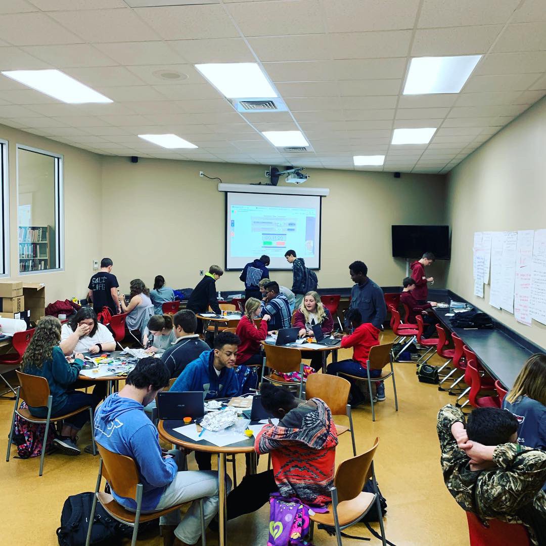 cobracrew's tweet photo. From the “Sketch it,Play it” to the final “Design Challenge” this has been one awesome week with Our Makey Makey and Scratch coding/programing in physical science. Nice send off to Spring Break! @GHSCareerTech @GuntersvilleHS https://t.co/HDTPYU2ZkS