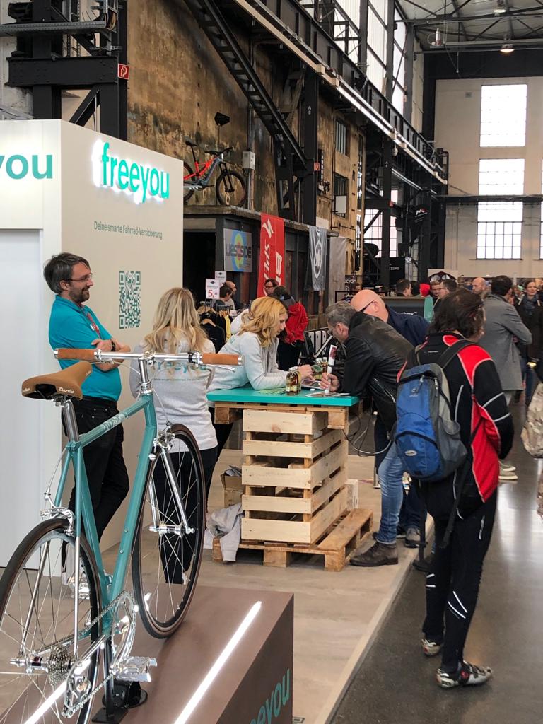 First day of the cycling world in #Düsseldorf is done. Thanks to the awesome <a href="/freeyou_ag/">freeyou</a> team for the orga work and the funny day. See you tomorrow!