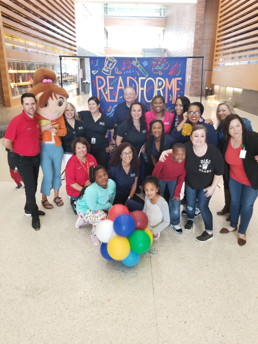 Mrs_Davis007's tweet photo. #readforme2019 was an amazing success!! We had a packed house!! Thank you to everyone who was a part of this amazing event! YAY @AimeeCamille84 for doing such a phenomenon job!! Thanks to my fearless leaders for your wonderful leadership!! @ArlenaGaynor @DurantChief Go RLA!! https://t.co/n3Zd40ZacA