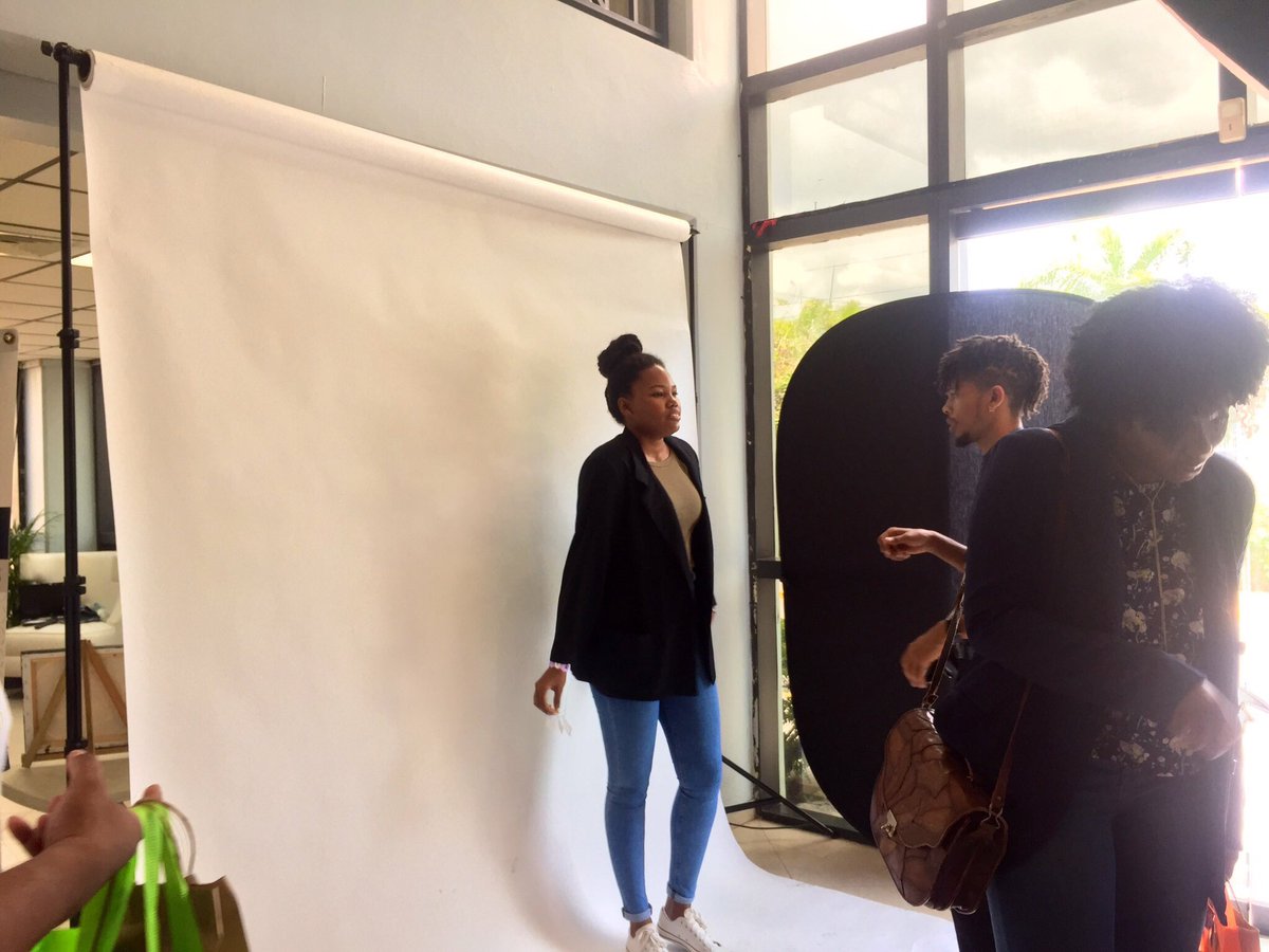 IndiggoConJA's tweet photo. A part our Investment package here, is professional headshot courtesy of our sponsor Studio Craft!

#IndiggoJA
#TheExposureCall 
#IndiggoConference https://t.co/SwTml0p2nf