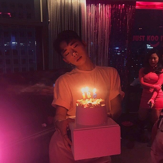 NT_1001101's tweet photo. He is my favourite baby boy~ 😋 Happy Birthday
#ChrisKoo https://t.co/vd7rYR2blO