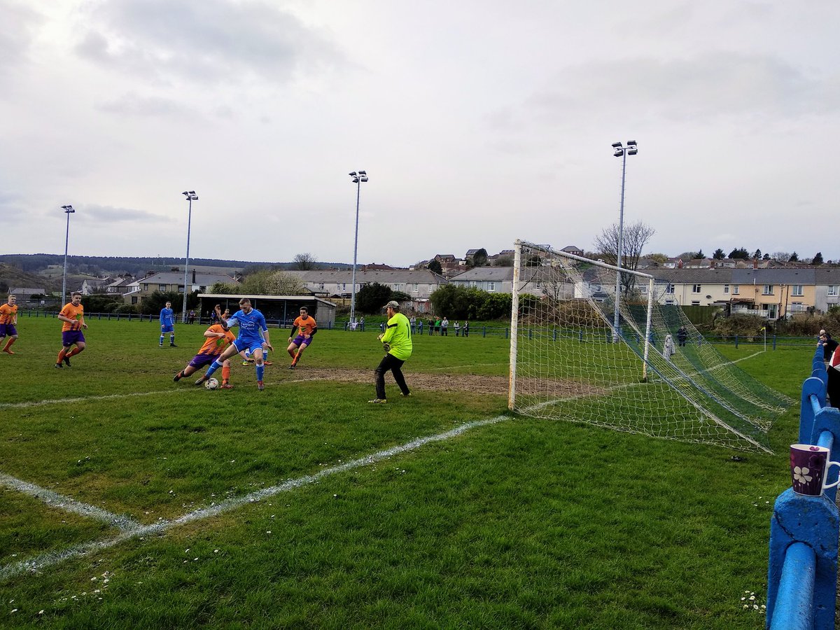 Ben_Gunn's tweet photo. Dominant performance by the Arabs @MaestegPark2010 against @BroadlandsAfc. 7-0 to the home side. Good crowd up Tudor Park and the game included a mini pitch invasion over car parking issues!
#4MorePoints
#Arabs https://t.co/WfP4KpkTKG