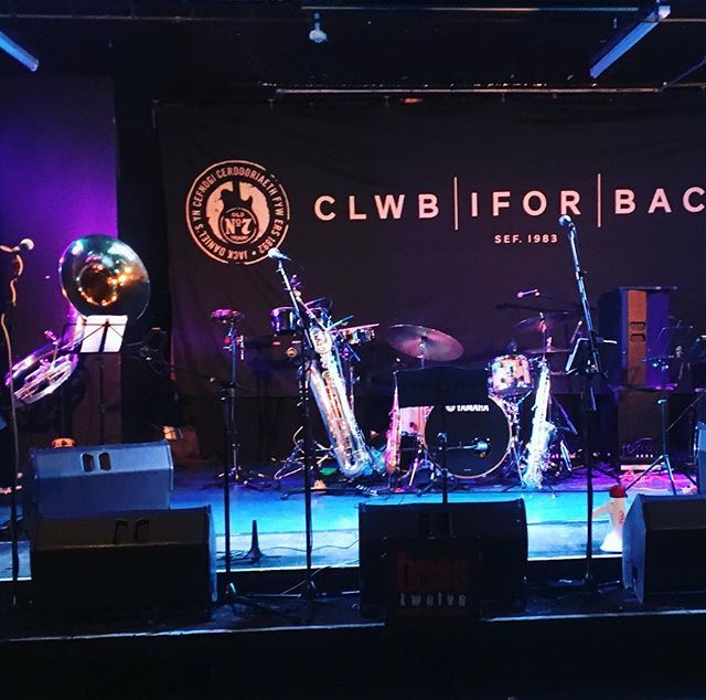 Almost time for the showdown! @jackmacfunkpack <a href="/bass12band/">Bass12</a> <a href="/clwbiforbach/">Clwb Ifor Bach</a> #music #livemusic #brass #cardiff #cardiffmusic #funk #jackmac #funkpack #bass12 #brassageddon #clwbiforbach