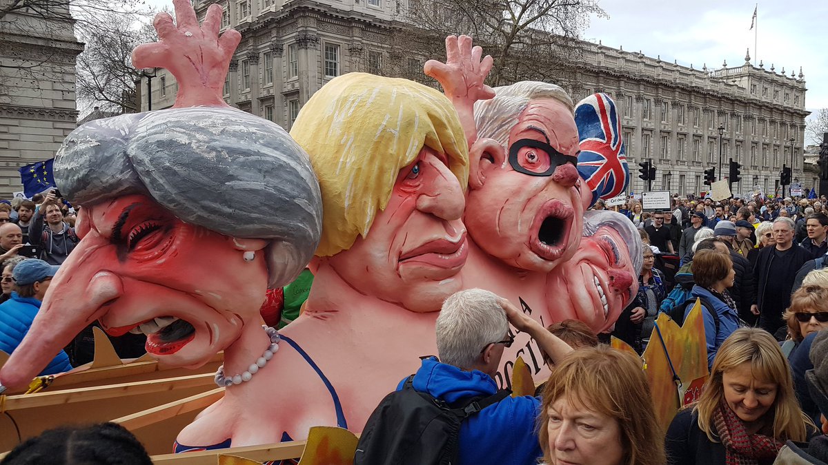 StopBrexitMarch's tweet photo. #StopBrexit #StopBrexitFloat #RevokeArticle50 #RevokeArticle50March #RevokeA50 #MakingHistory https://t.co/9MMYvjxVqf