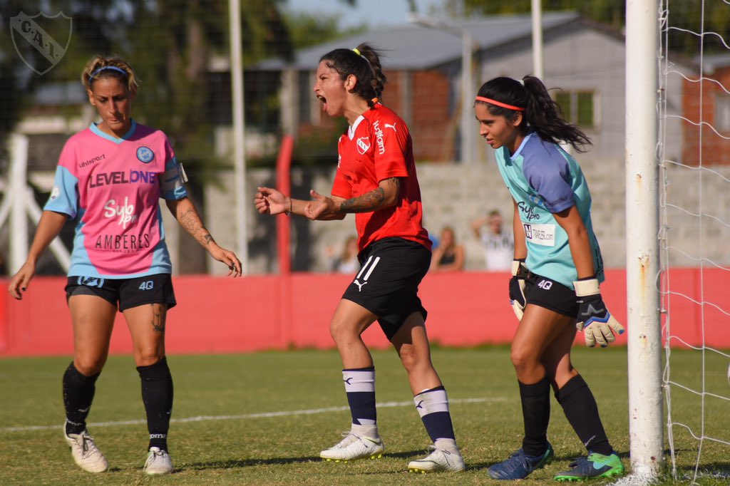 FutbolFemenino - Liliana Sánchez - DT Club Ferrocarril Oeste