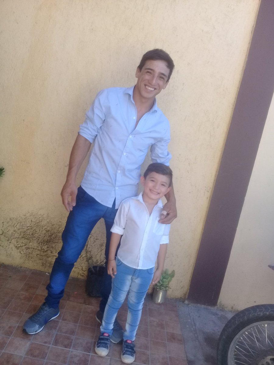 Hugo72639008's tweet image. Bautismo con mi campion