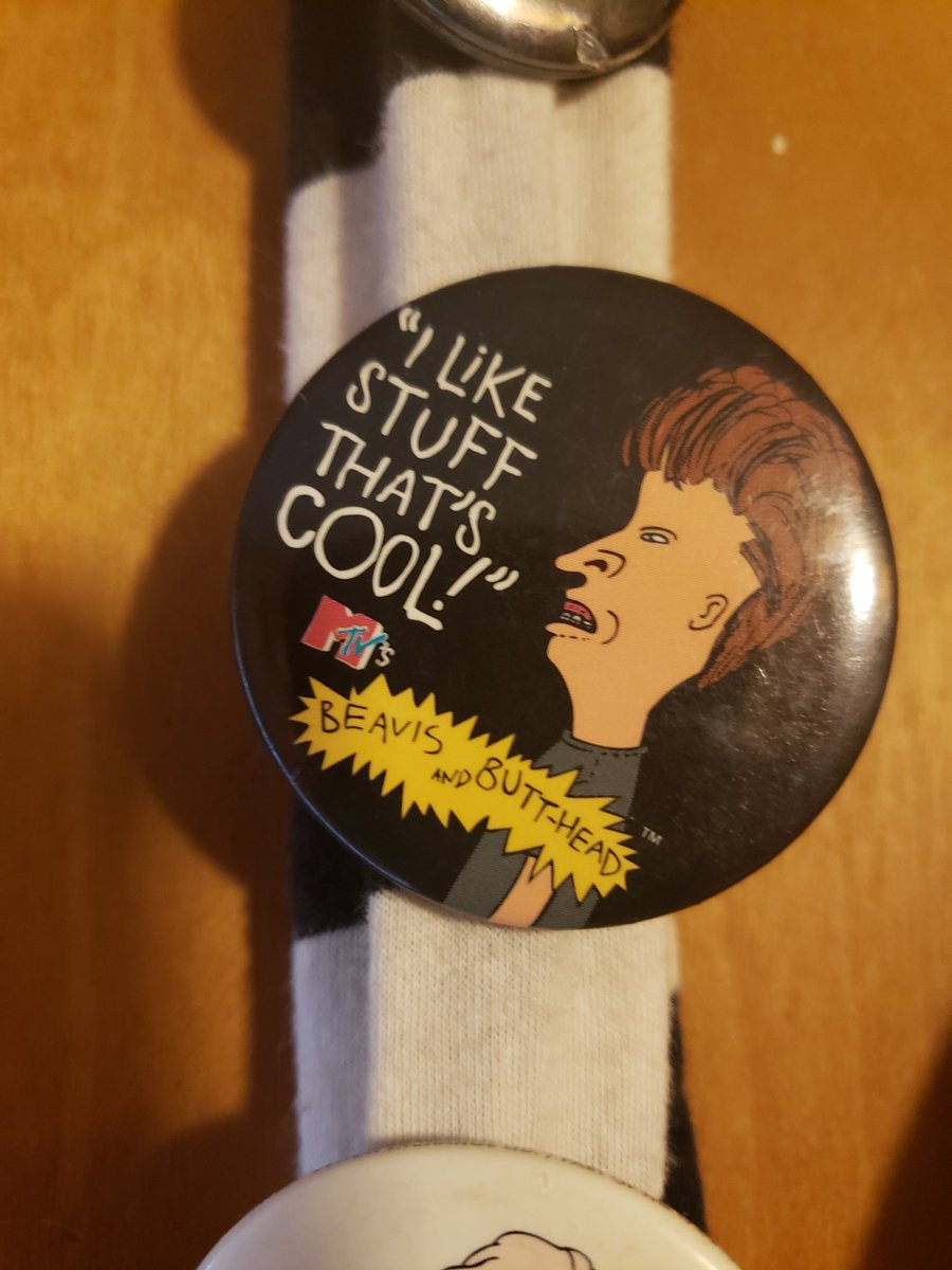 DevinStetson7's tweet photo. Saturdays are cool and...
#saturday #cool #coolsaturday #90s #ilikestuffthatscool #beavis #butthead #beavisandbutthead #mtv #musictelevision https://t.co/AQh4L0jcso