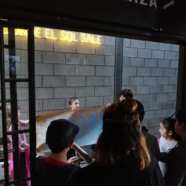cinetonalatj's tweet photo. El cine como espacio lúdico, taller infantil impartido por la antropóloga - comunicóloga Lisbeth Chávez @lisbch 🎬⭐️ https://t.co/CgrB3NhAxQ https://t.co/l0nTUrKT5v