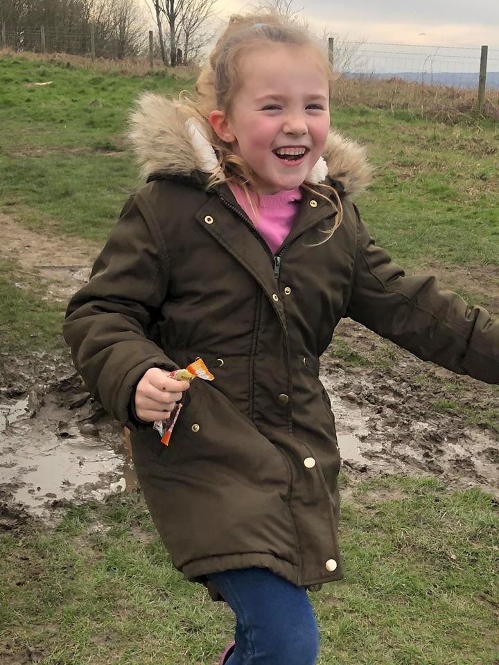 Doitlikedenbo's tweet image. All you need to de stress is family, phone down an out into the real world #redlab #family #Manchester