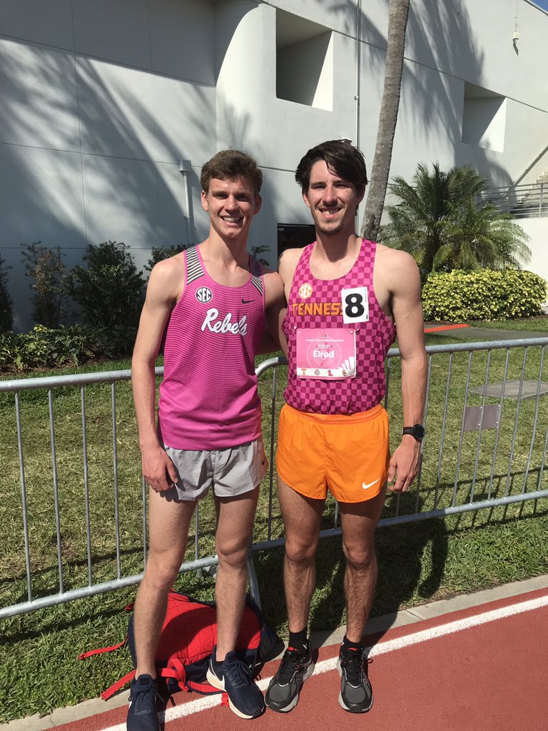 WCSports16_17's tweet photo. Former @track_wilson athletes @BaylorFranklin_ and @j_elrod13 enjoying a weekend meet down in Miami https://t.co/DdPdPqdLZA