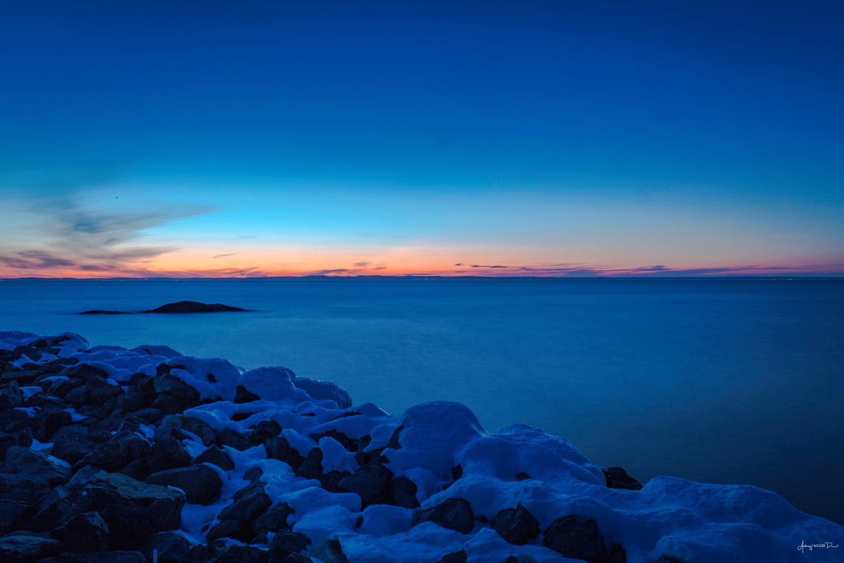 A l’il long exposure on the shores of Bauline, Newfoundland.