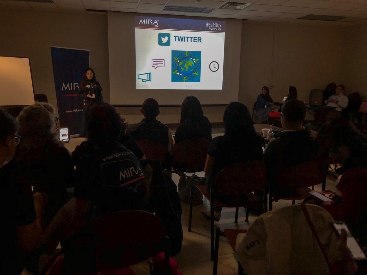 CortesDiani's tweet photo. #Miraistas #Maryland capacitándonos en #RedesSociales para difundir la linda labor de @MiraistasUSA @Mariacmoore @marce_bd #AyudarNosMueve #HelpingMovesUs #Voluntarios #MIRAUSA https://t.co/ZuZ0J4w3SV