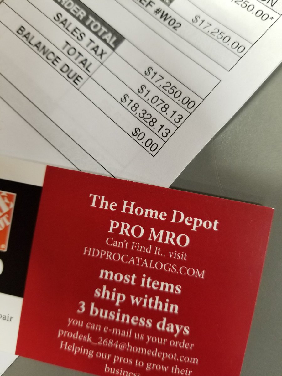 MarcinTodd's tweet photo. There goes my Pro Desk, rolling with alittle MRO sale....... 17K!!!! Crushing it! https://t.co/AqwgSIU2y9