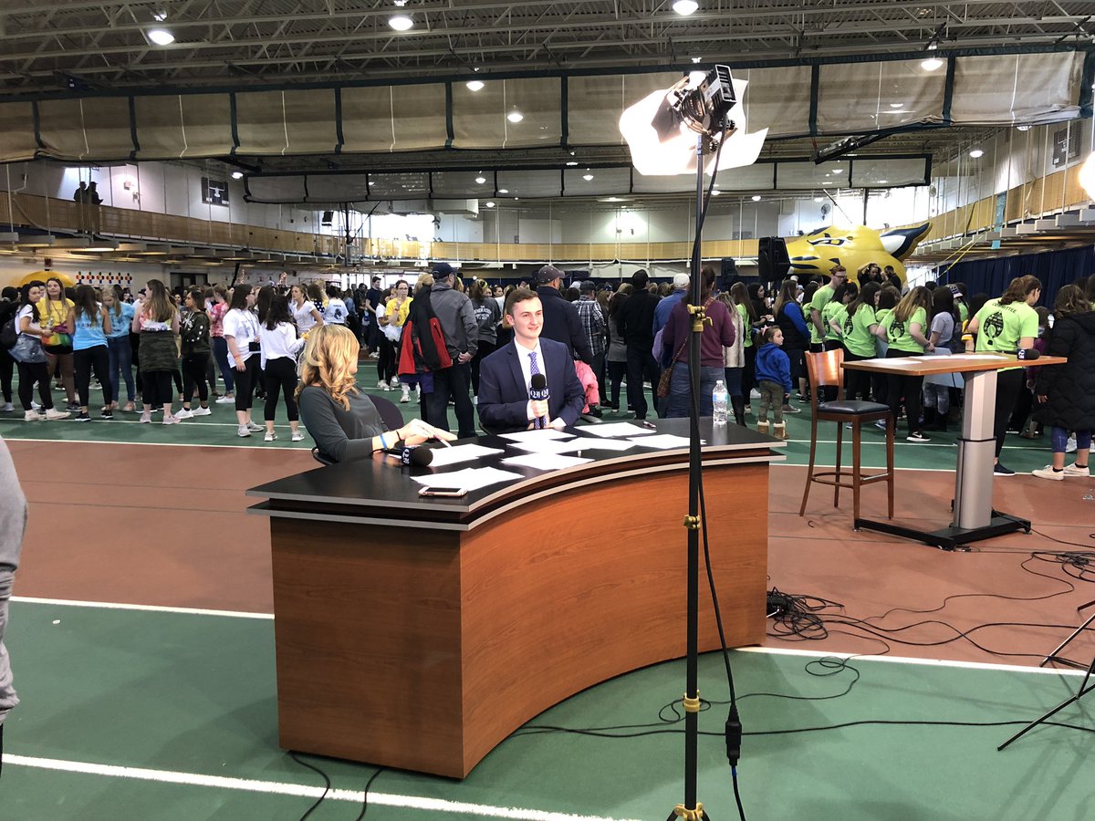QU_QTHON's tweet photo. A big thanks to @Q30Television for Live Streaming the event!! #QTHON https://t.co/kFRtFR2Mv7