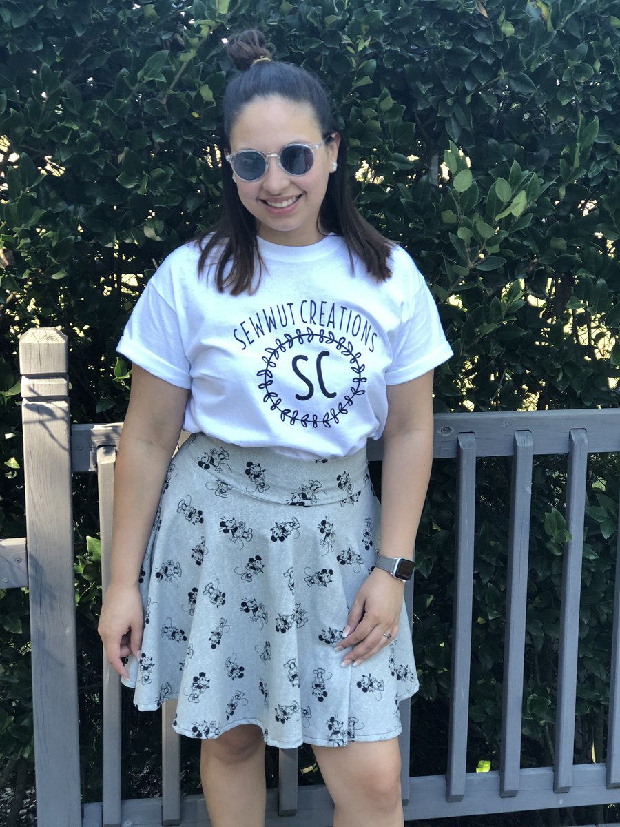 sewwutcreations's tweet photo. ๐ญMickey Mouse Full Circle Skirt For Sale $20. #sewing #sewinglovers #forsale #disneyready #circleskirt #stretchyskirt #handmade #sc #sewwut #sewwutcreations #byarod https://t.co/YiN8pMIEQy