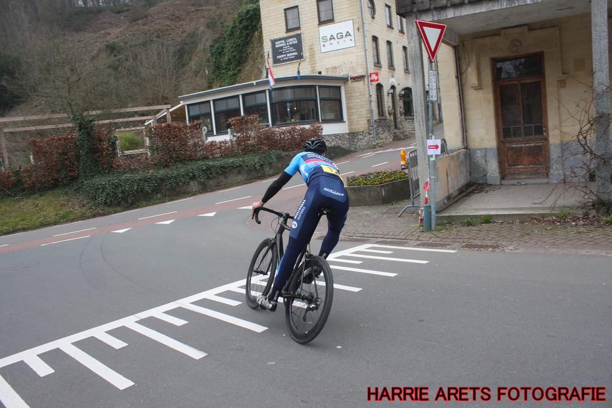 WielerbaanGL's tweet photo. #klauterchrono2019 rit 1 - Geulhemerberg. #glanavelocup2019 #starterkoers https://t.co/WP9frgCdFj