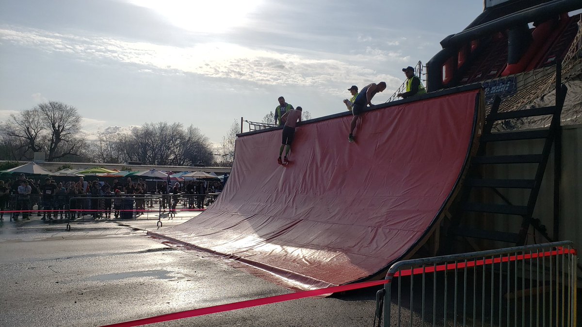 jeffhuxhold's tweet photo. A long way to go but a step in the right direction! 7th overall at the Rugged Maniac race today. Qualified for OCR World Championships. Haven't ran in 2 months and against doctor's orders, I had to see if I could run. #highaltitudelife #sierraocr #embracethesuck #pimpinjoy https://t.co/82OGkrPsNZ