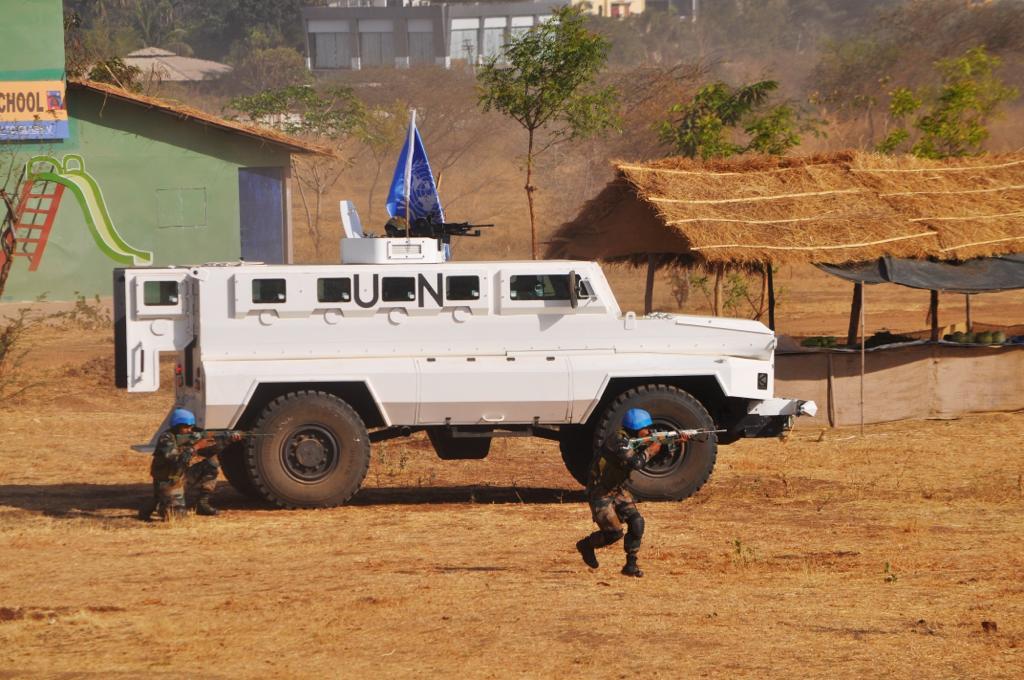 adgpi's tweet image. #AFINDEX Participants were shown #Lecture &amp;amp; #Demo on  Standing Combat Deployment #SCD followed by practice of contingents on the same. Discussions on analysis of current situation by staff officers &amp;amp; recommendations for selection of MILOB team sites were deliberated in detail.
