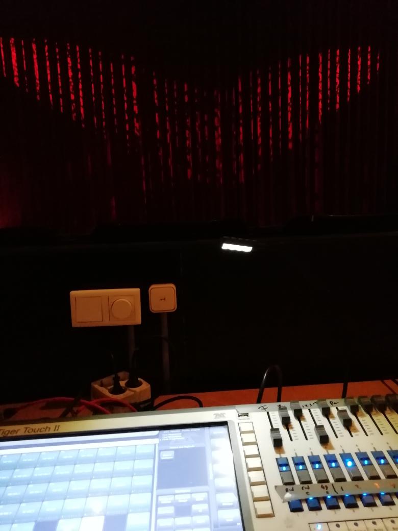 VisualFolkert's tweet photo. Na 6 dagen voor ForLive in Baden-Baden, nu met Symphonic Rock Night in Hoogeveen. Aardig dichter bij huis https://t.co/Rk9UAhHqxD