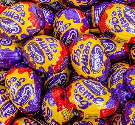 ashthetics_bc's tweet photo. Not to soon for Easter nails is it?! My inspiration mainly came from the famous Cadbury cream egg, hope you guys enjoy!! 
🥚🐣🐥🍫💕@CadburyWorld @PEEPSBrand https://t.co/iCrOUgc2ZK