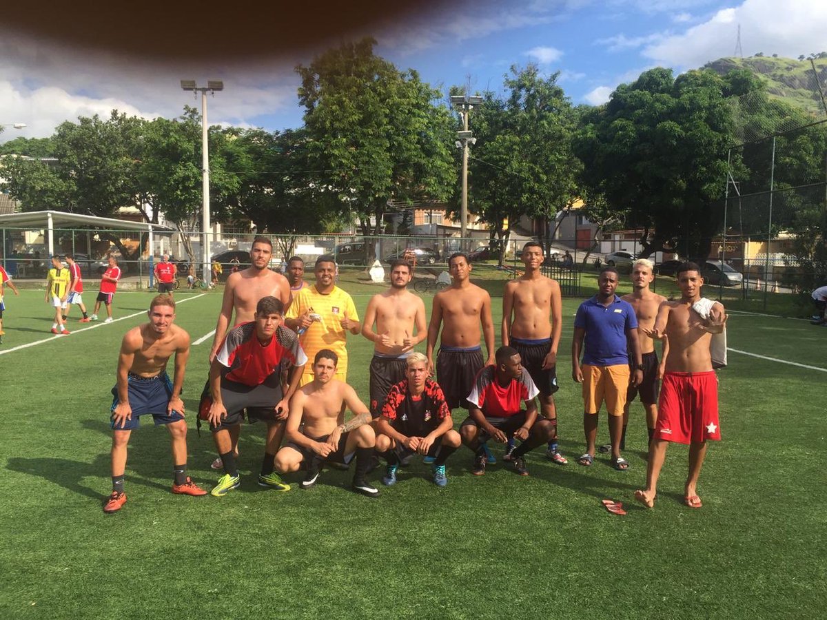 poderflaf7's tweet photo. PoderFla 11 x 6 Capanema fc https://t.co/i2aH5KeT64