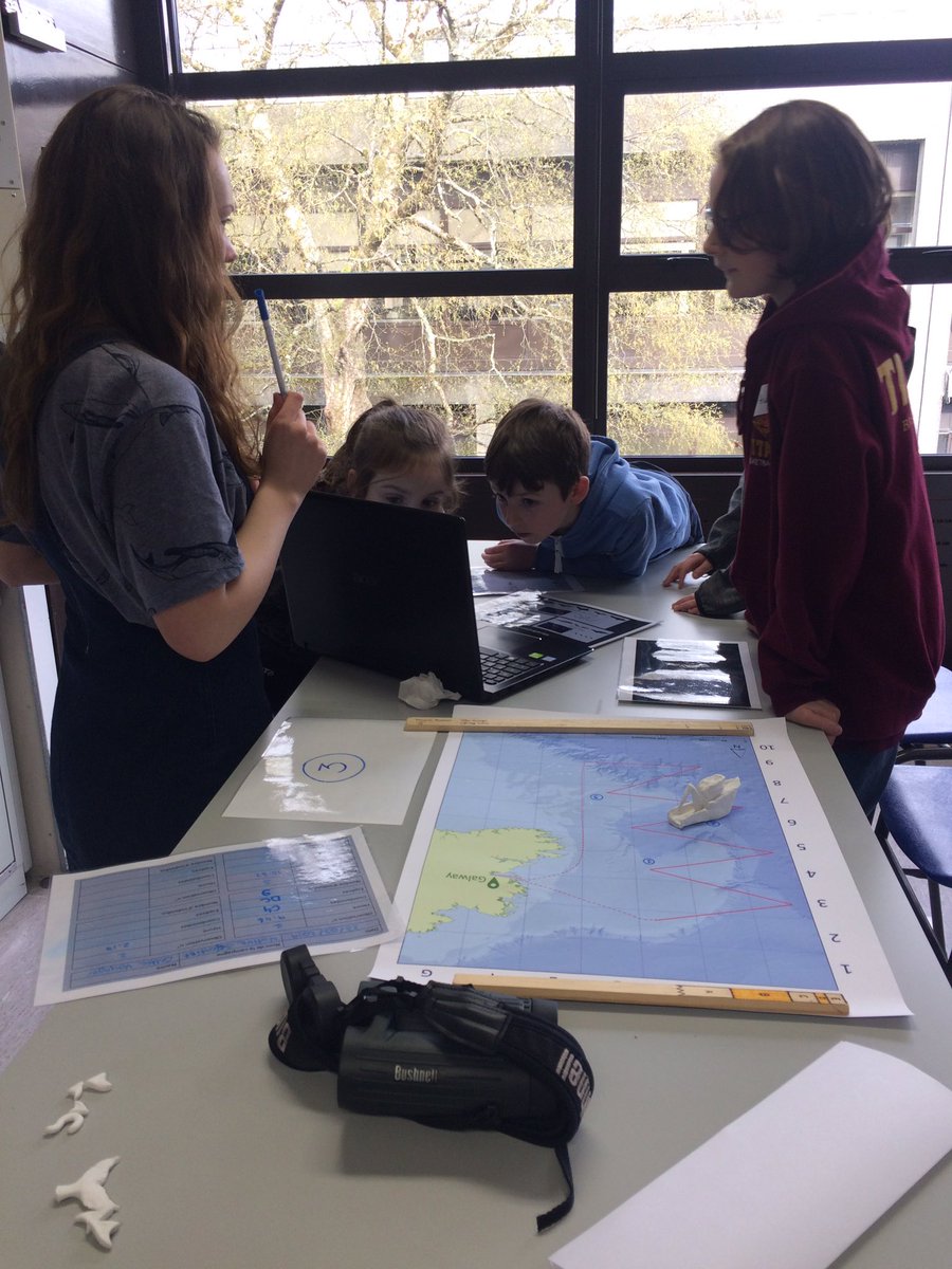 Cellexplorers's tweet photo. #nativescientist @morgane_pommier took the children on an expedition to identify sea mammals from visual & accoustic data! #FrancophonieFestival @FranceinIreland @Francophon_IE @GMITOfficial @NativeScientis1 #Believeinscience #scienceinfrench https://t.co/ZIBQ9nHmMi