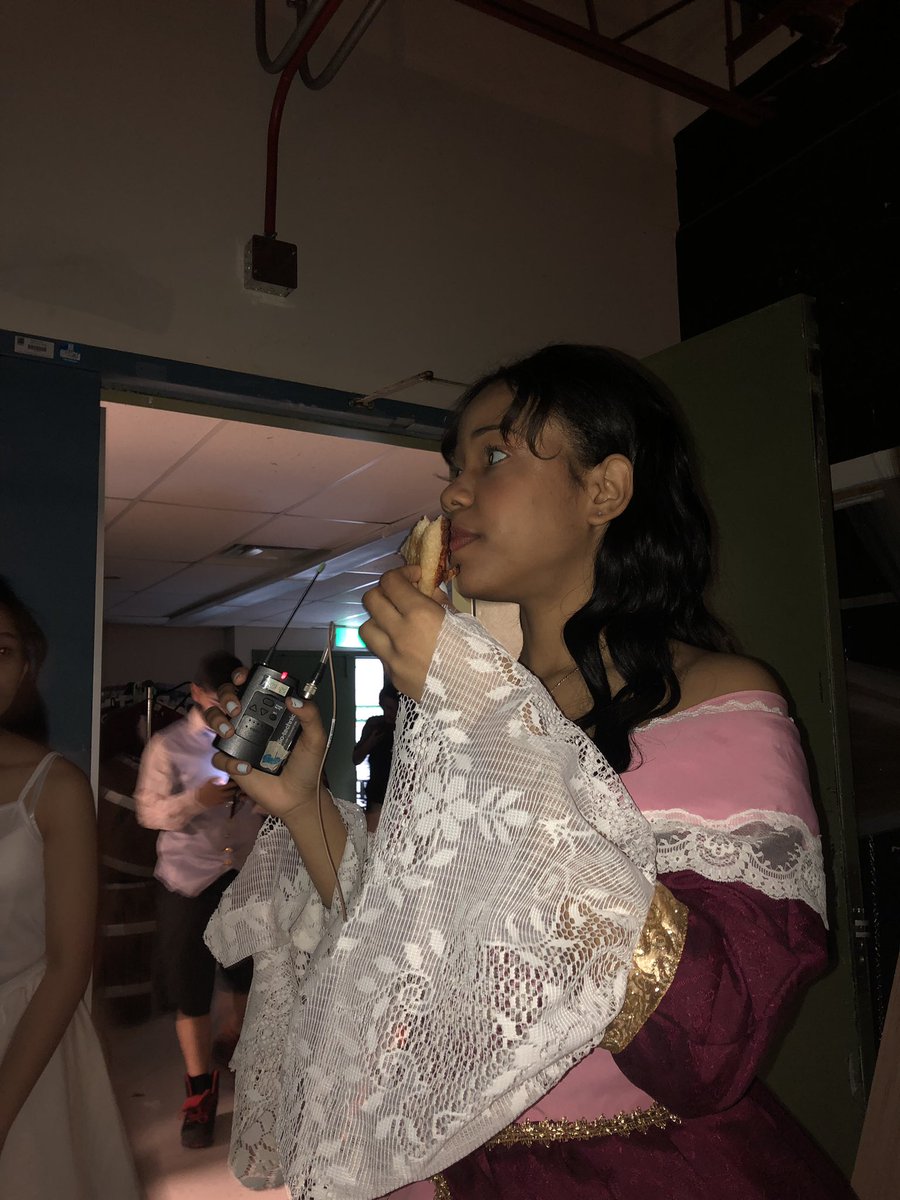 SPHBeauty's tweet photo. WORKING HARD OR HArDLY WORKING!?!? COME SEE THE SHOW MARCH 28TH-30TH 7PM #ocsbArts #CelebrateCappies #cccappies https://t.co/3mzeocsA0L