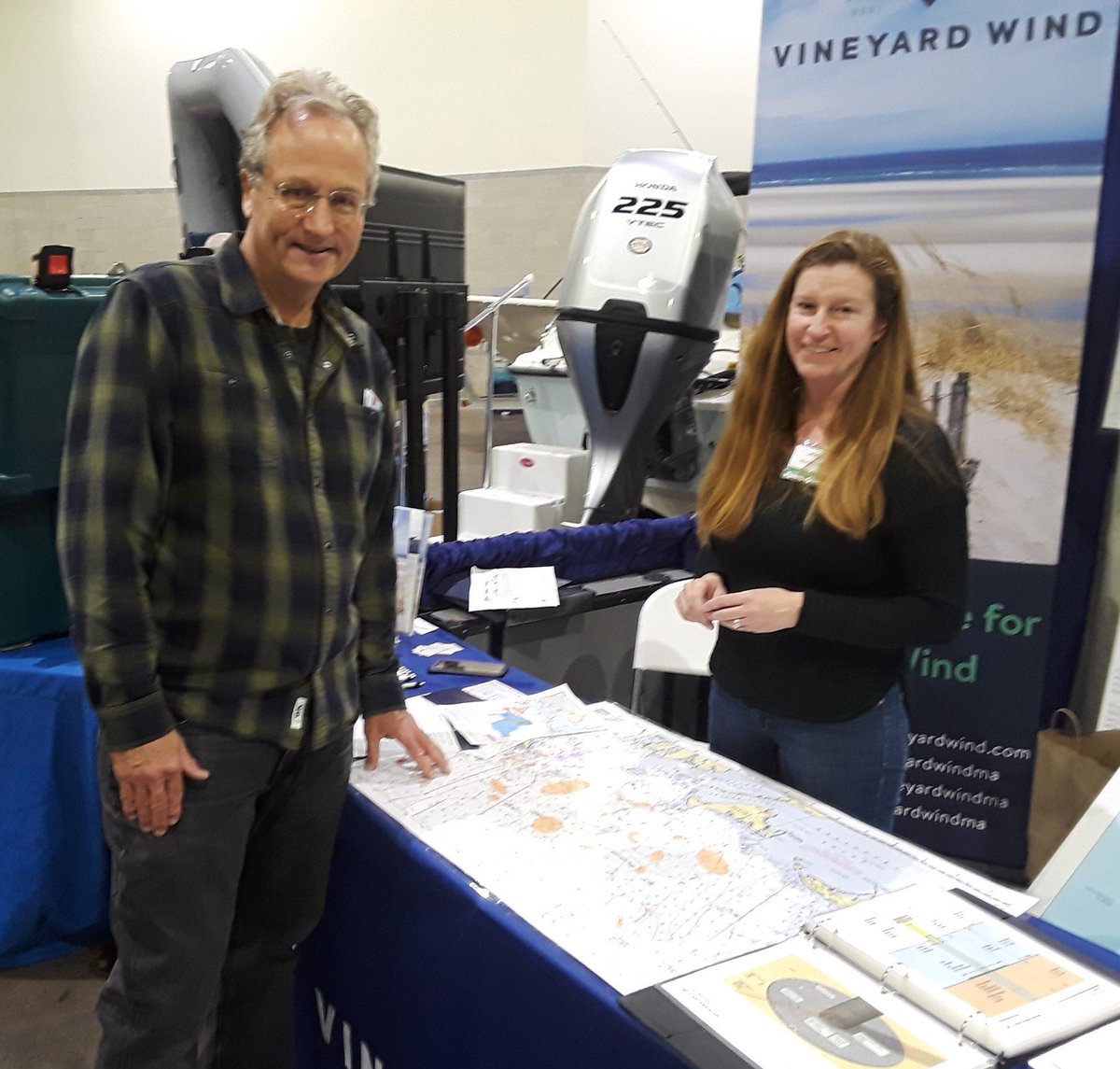 CaptDaveMonti's tweet photo. .#VineyardWind next to my #NoFlukeFishing booth (#205) @ https://t.co/wVyLoIRTeU .  Anglers speaking positively about structure wind farm will create for fishing.  Sunday women and children admitted free at Show. https://t.co/Ld4EP2IDdS