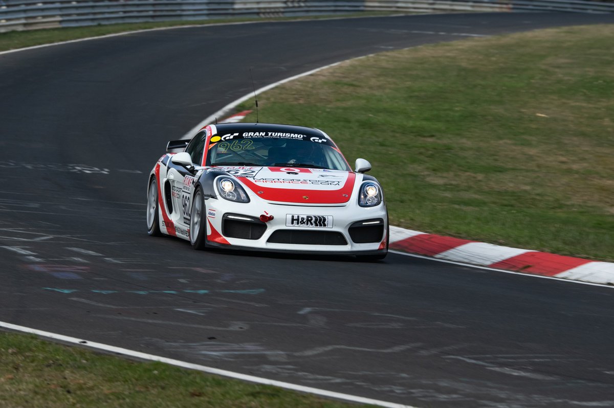 Frikadelli_R's tweet photo. Good start in the new vln season. P5 overall Matt Campbell/Mathieu Jaminet (#31 Porsche 911 GT3 R), P16 overall Alex Müller/Sabine Schmitz/Klaus Abbelen (#30 Porsche 911 GT3 R) and P5 class Cup3 Hendrik von Danwitz/Jules (#962 Porsche Cayman GT4 CS). @Mathjaminet @mattcampbell22_ https://t.co/RGPnP9BzFb