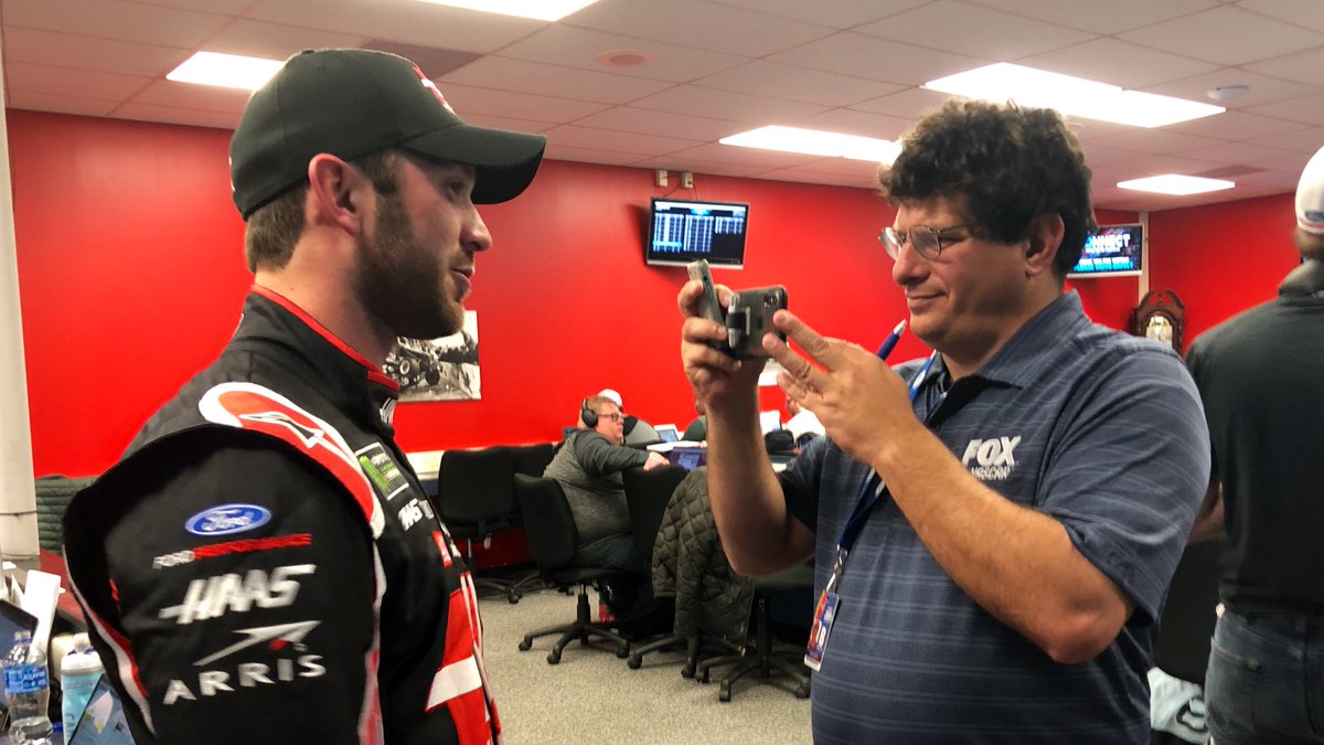 RichmondRaceway's tweet photo. #BobPic
...cameo by @Daniel_SuarezG https://t.co/Iu88GJh1Bz