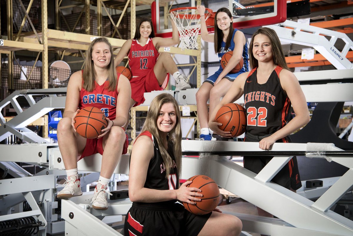 Five girls basketball players dominated this season, landing on the <a href="/JournalStarNews/">Lincoln Journal Star</a>' Super-State first team. Meet @Kenna11s, <a href="/jaymelhoran/">jayme horan</a>, <a href="/_morggaaannnnn/">Morgan Maly</a>, <a href="/Lauren_West33/">lauren west</a> and <a href="/daceynelson/">dacey nelson</a>. #nebpreps buff.ly/2FidOAs