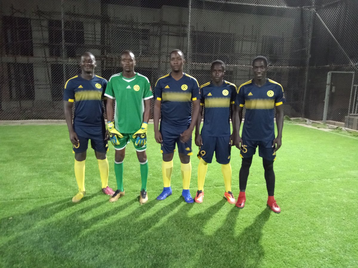 🤝FRIENDLY GAME - 2ND LEG🤝

RESULTS

📆 | Sat, 23/03/2019

⚽ | PARAKEETS 5 - 9 PARK

🏟 | F.K. Sports Arena, Kira

🕠 | 7.00pm.

<a href="/ParkFC1/">Park Futsal Club</a> wins the tie over the two legs on 18-11 Aggregate.

Thank you all for the support.

#PKTPAR 
#ParakeetsLive