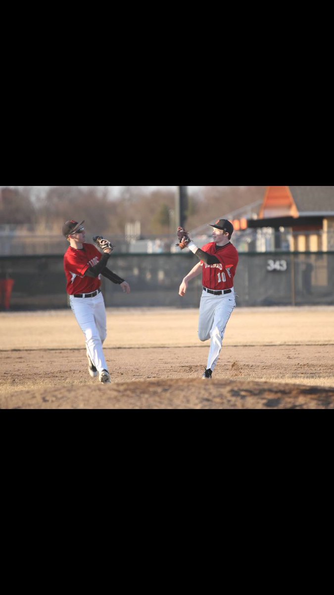 justinmajor41's tweet photo. The Senior SZN is underway stay tuned 👀💪🏼 #GRINDDD https://t.co/l1MJbV5Ji4