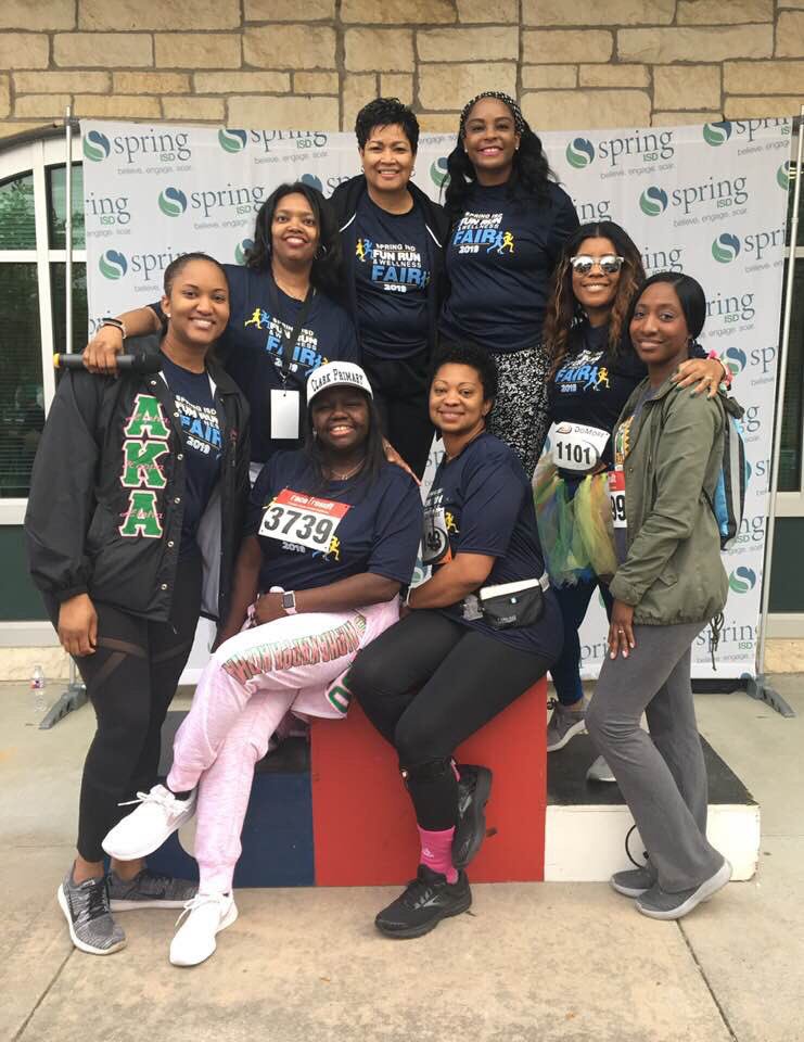 OmicronTauOmega's tweet photo. Chapter members had a blast supporting  SpringISD at the #SpringFunRun19. #AKA1908 #Excellence #OmicronTauOmega #ΟΤΩ #SpringAKAs #SpringForExcellence #SensationalSouthCentral https://t.co/sYsoSGRiKD