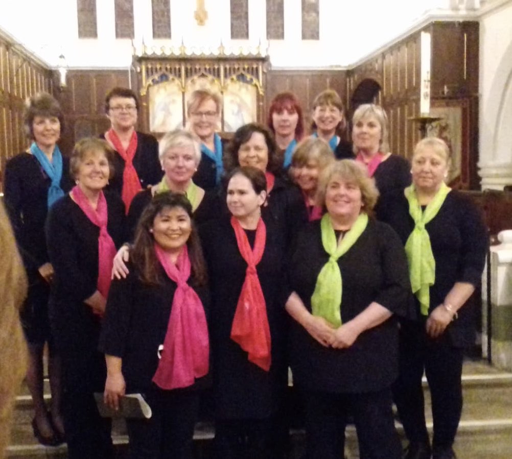 talwyndrew's tweet photo. Introducing West Cornwall choir....our first appearance! What a fantastic night! The RCHT choir were amazing #improvingworkinglives #rchtcharity #westcornwallhospital #ButterflyScheme #singforhealth https://t.co/q3TLakzTOD