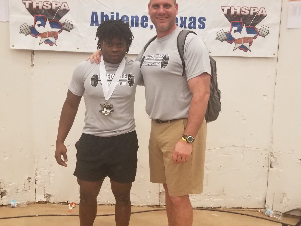 Needville Powerlifting tweet media