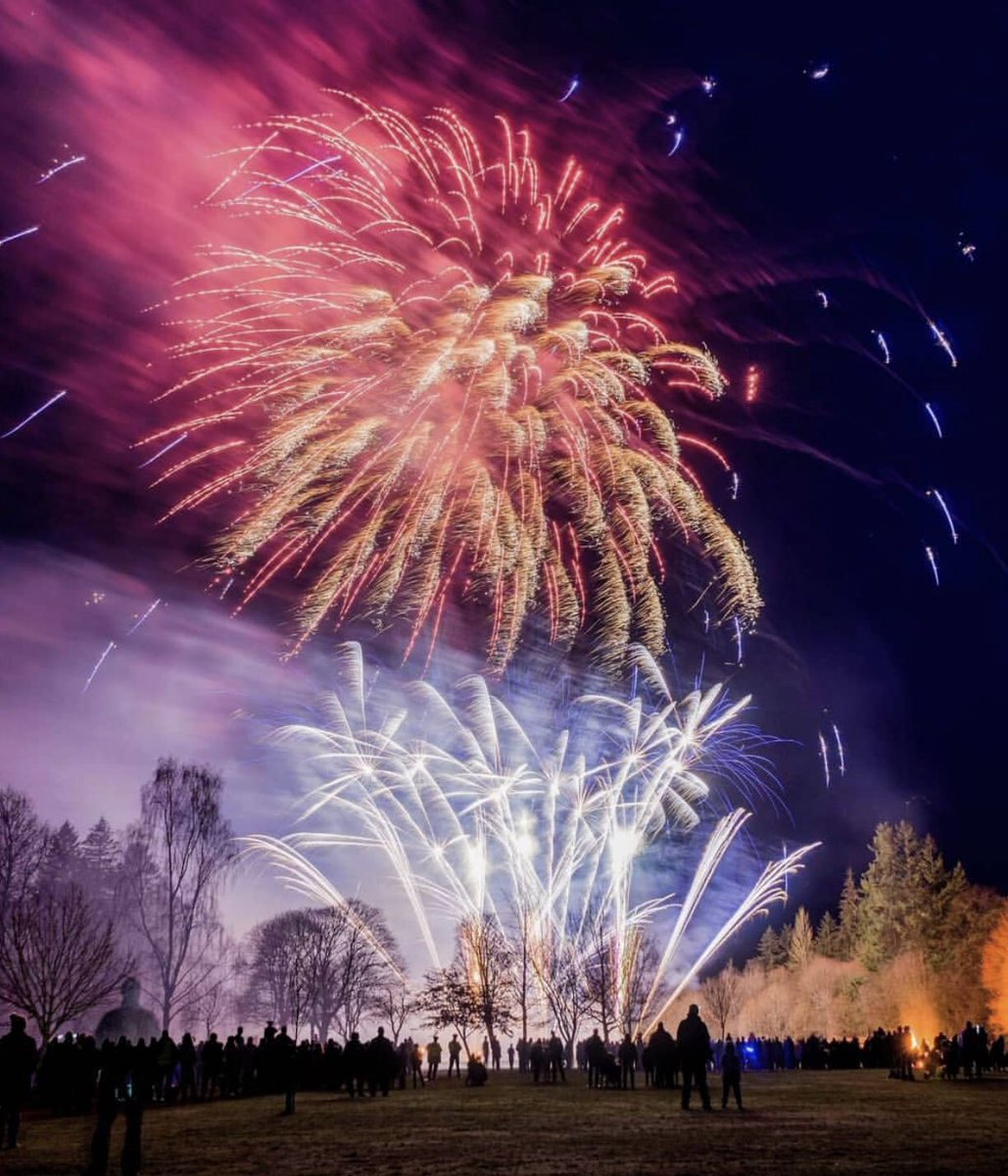FuseFireworks's tweet photo. Always a pleasure to visit the Scottish Borders and the Hawick Reivers Festival https://t.co/yJh2KWNgRI