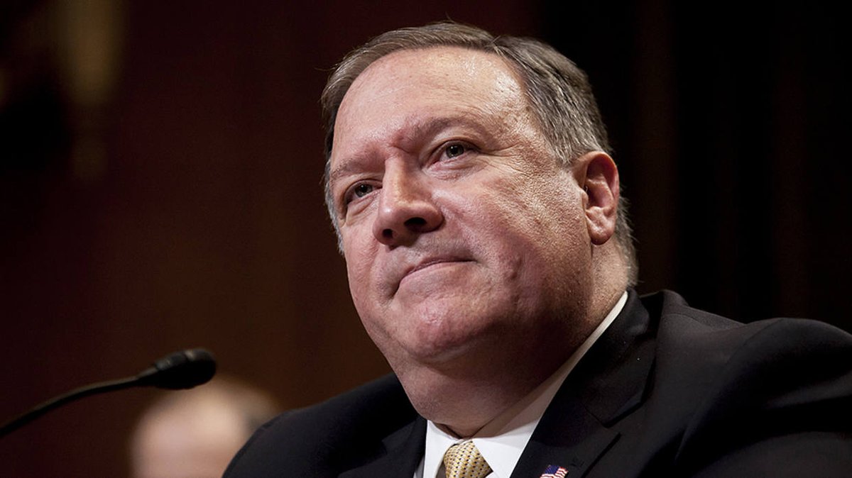 ElNacionalWeb's tweet photo. Pompeo: Cortaremos hasta el último tentáculo de la corrupción de Maduro https://t.co/PNNhaxH6PU  https://t.co/obba2Rgdtw