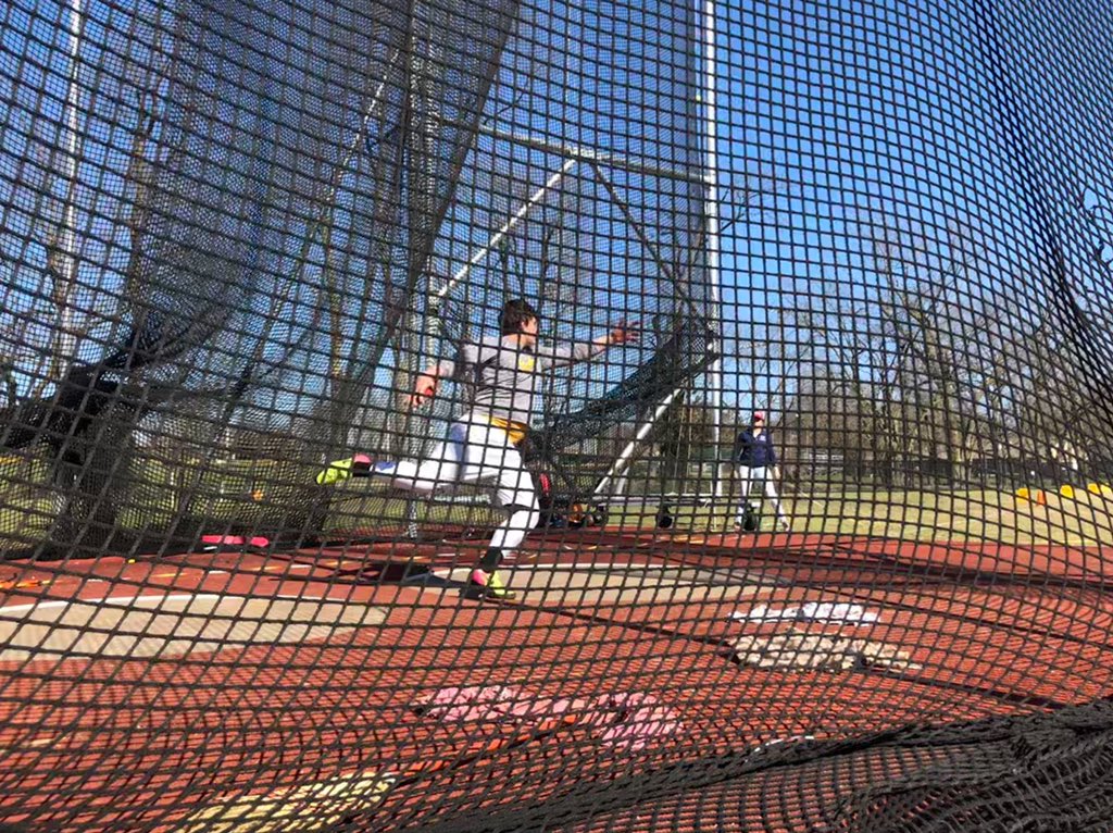 CUTFXC's tweet photo. congrats to the guys throwing discus!! sawyer made finals to finish 3rd overall with a 43.55m!! owen with 36.18m, sully with 31.45m, and jb throwing 30.45 #lastevent #heavyfrisbee #letsgethome https://t.co/uF6MsOKr9K