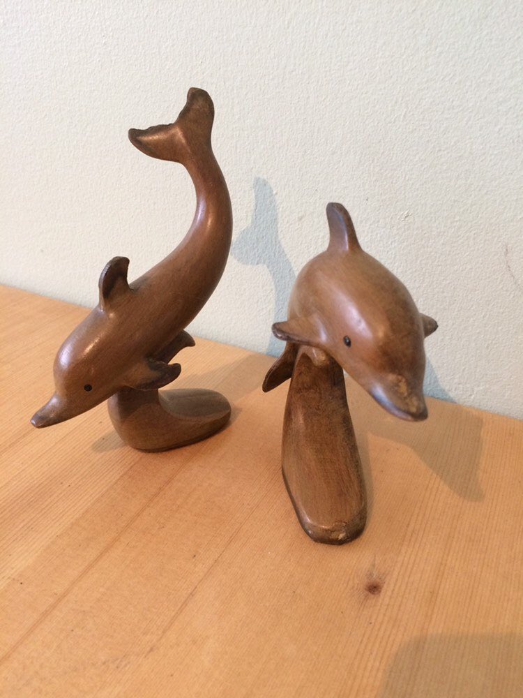 KristosCollect1's tweet photo. Excited to share this item from my #etsy shop: 2x Porcelain Dolphins/vintage Collectable/wood Coloured #art #brown #birthday #mothersday #twodolphins #lovelydolphins #brilliantdolphins #dolphinsjumping #dolphinsdiving https://t.co/D20qjmwQvr https://t.co/onlIs3NzTE