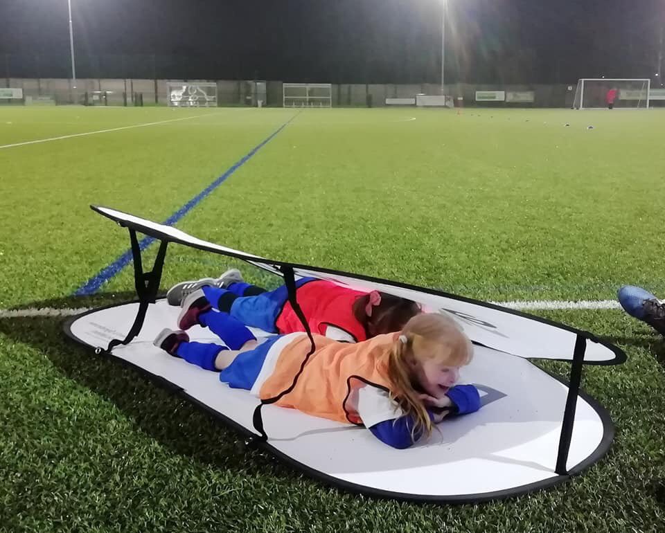 Elizabeth Bentley 💙 tweet media