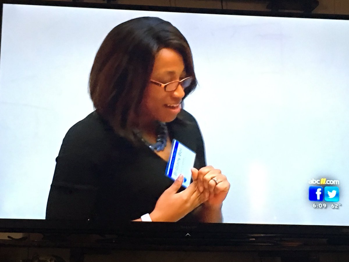 vickig252's tweet image. NCSU STEM Day! ABC11 news! #STEMSharksBYTE #TeamSTEM #STEMulatingMinds #VANCECoProud #VCSBetterTogether2018 #VCSNoExcuse #VCSBelieveIt @VanceCoSchools @StemEHS @MHunter1964 @SmoovKris