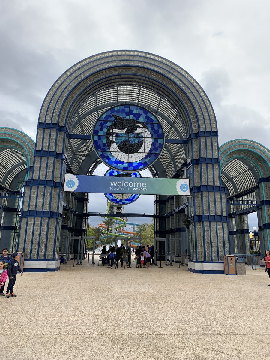BernierSmith's tweet photo. @ncmpr_national Send the day at Sea World. #NCMPR19; # photo contest. Part 1 https://t.co/9Ufg6GCbLb