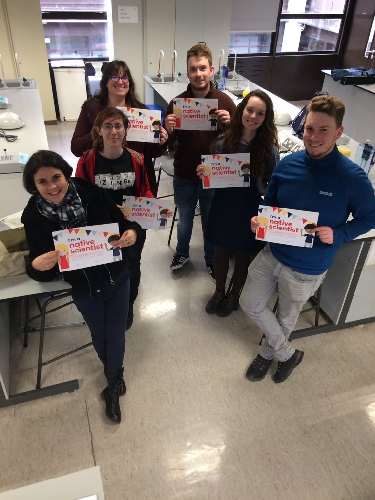 MurielGrenon's tweet image. So impressed by fellow #French speaking scientists running activities related to their favorite research field! I learnd a lot from @morgane_pommier, Paule-Emilie, Ruaihri, Liam, Stephanie &amp;amp; Joelle, thanks! #nativescientist #FrancophonieFestival #scienceinfrench #BelieveinScience