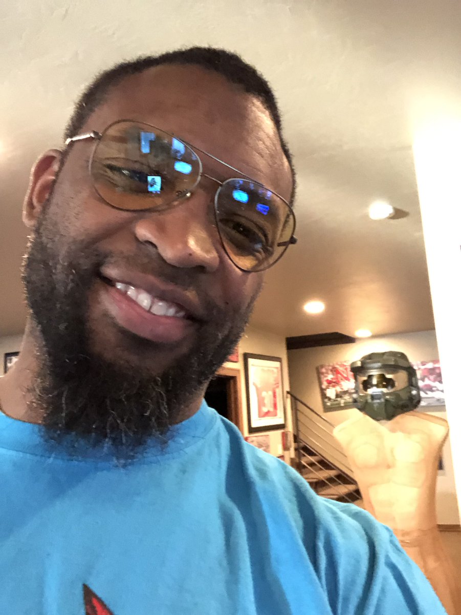 Ahman Green NFL legend/Head Coach/Gamer/Sly Drink tweet media