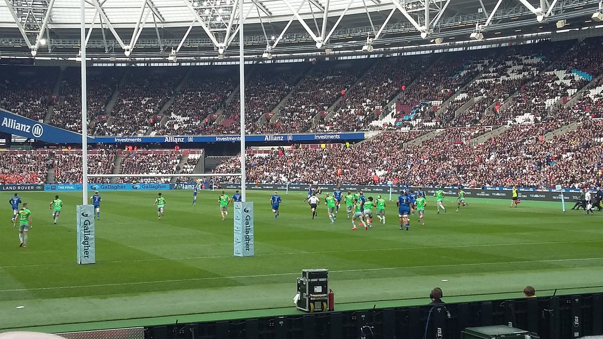 GeoffLaidler's tweet image. Great day @LondonStadium for the big @Saracens v @Harlequins match and to watch the fabulous @Stagecoach_GBR choir perform.